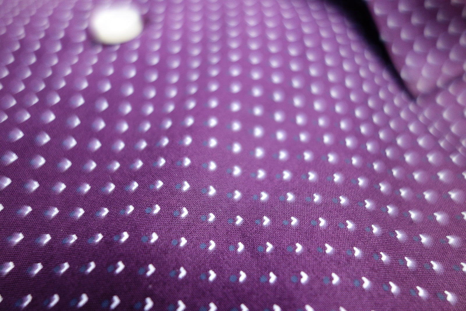 Camasa cu puncte albe